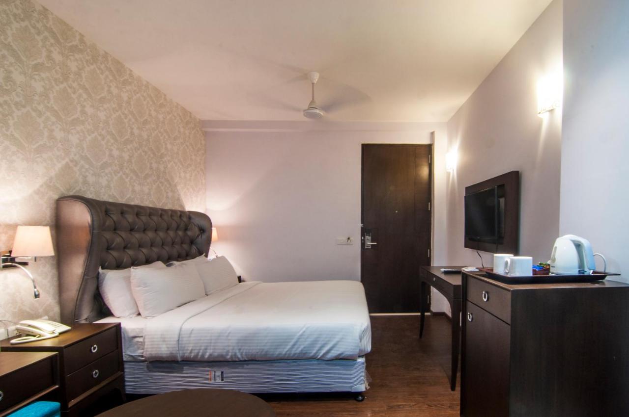 Jalsa Hotel&Banquets Indore Extérieur photo