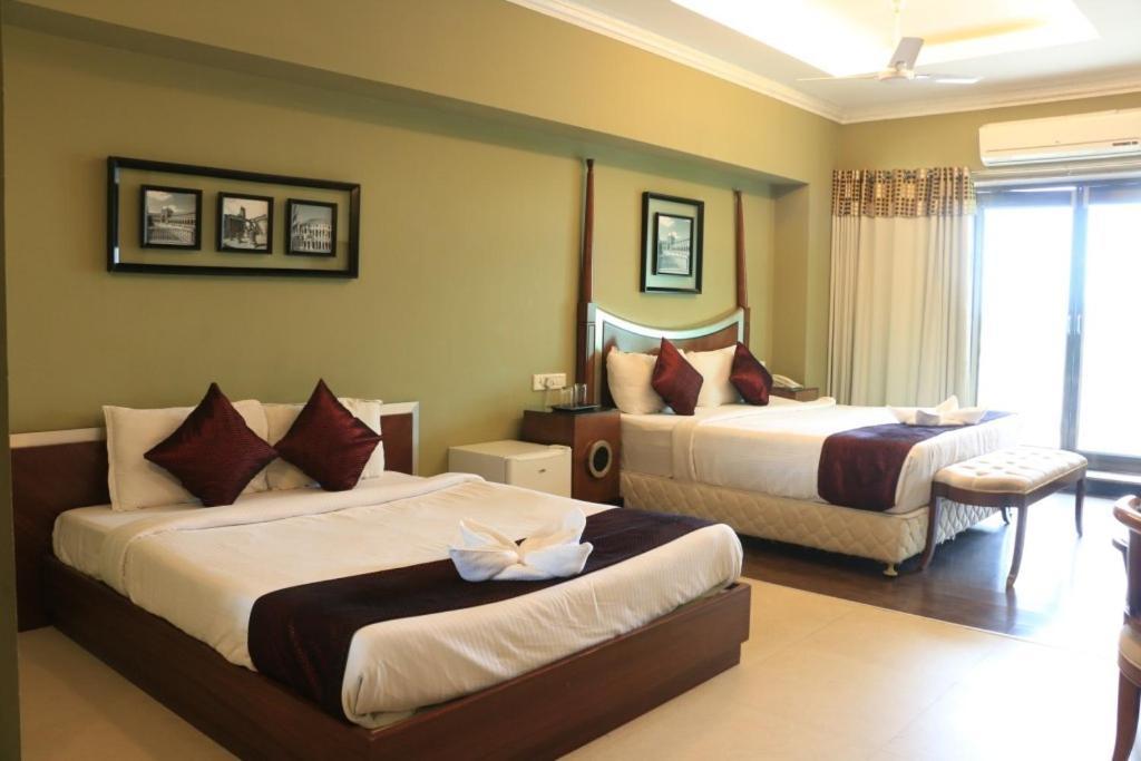 Jalsa Hotel&Banquets Indore Extérieur photo